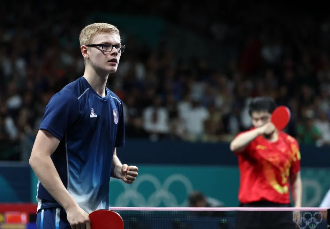 对手敲响了 对手敲响了