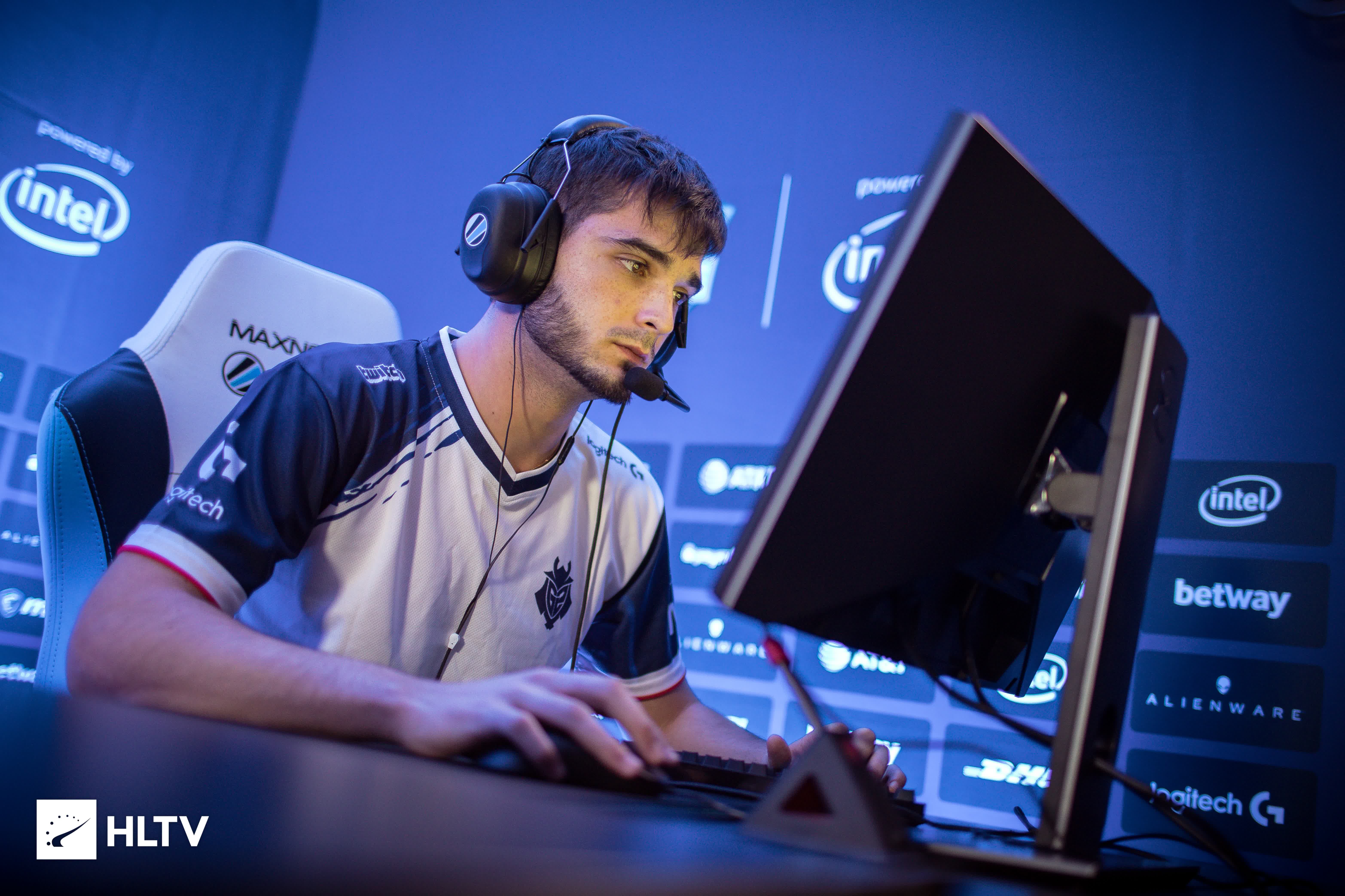 这种坚持不 这种坚持不